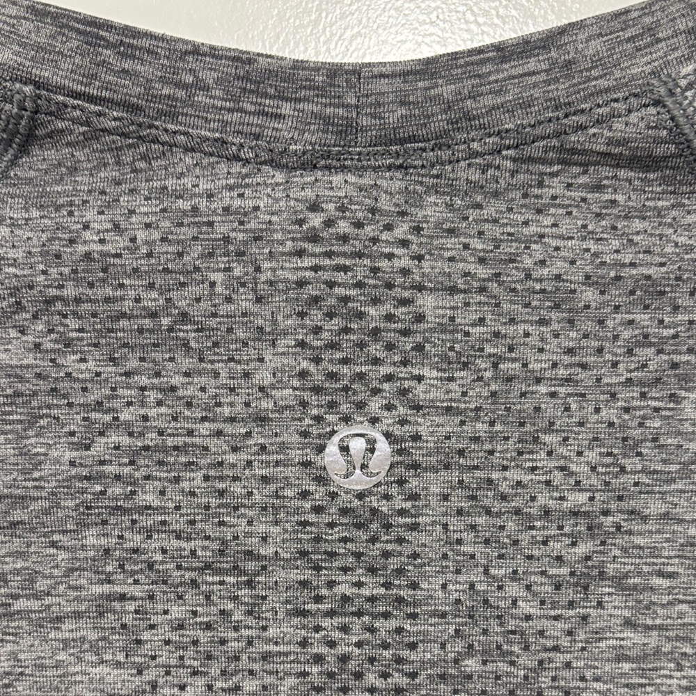 lululemon athletica Women's Long Sleeve Crew - Heather Gray - Picture 4 of 4
